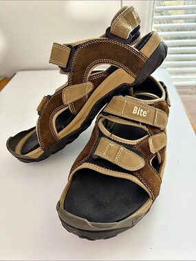 Bite Trail Sandals Leather Brown US 10